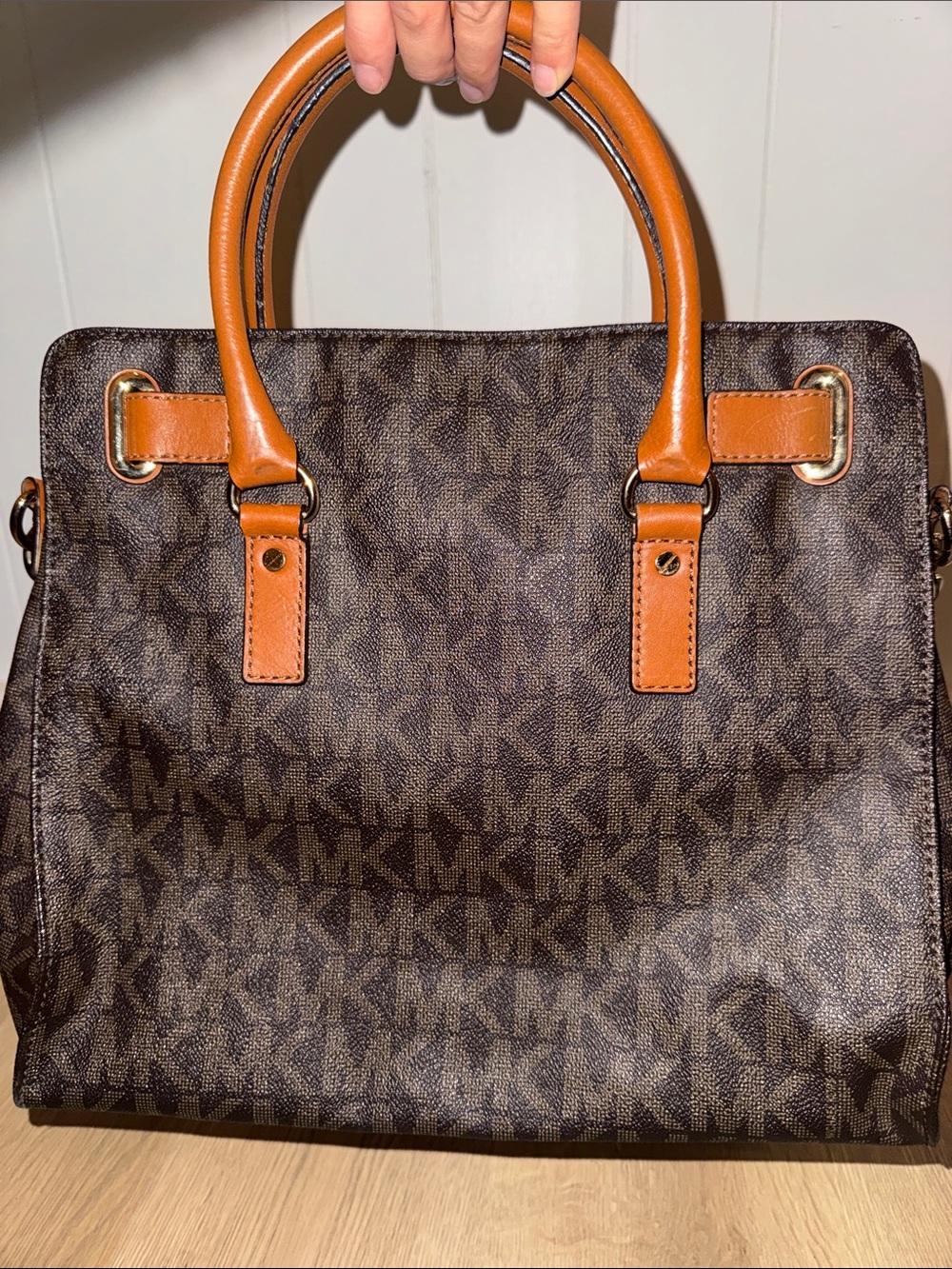 Michael Kors Dark Brown Monogram Tote with Tan Trim and matching wallet - Picture 3 of 9